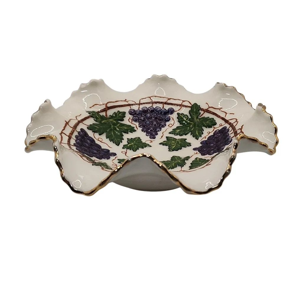 Hand Painted Bowl Raised Grapes Scalloped Leaf Vines Candy Dish Signed‎ SEE